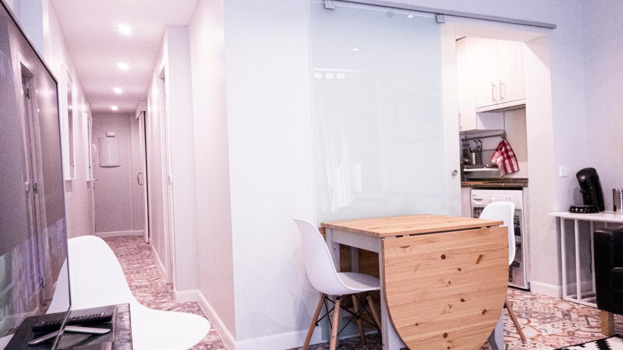 Cozy Apartment In Downtown Madrid Ngoại thất bức ảnh